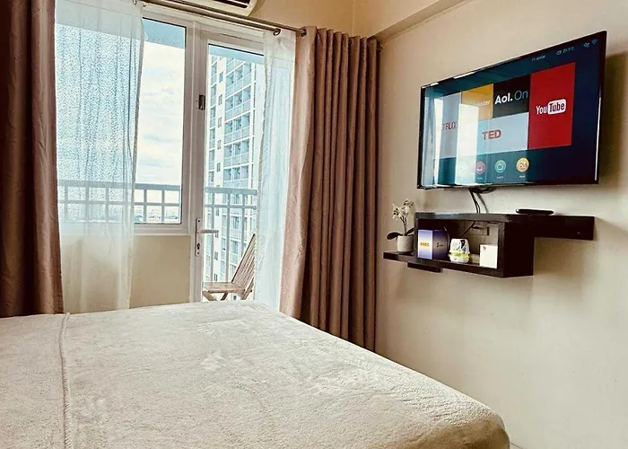 Breeze Staycation By Charmed Aparthotel
