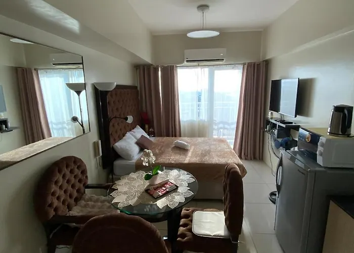 Aparthotel Breeze Staycation By Charmed